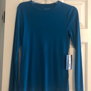 Simply Vera Wang long sleeve knit shirt new